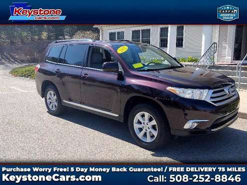 2012 Toyota Highlander Nav, Back up, Leather, 3Thd Row Seating for sale in Holliston, MA
