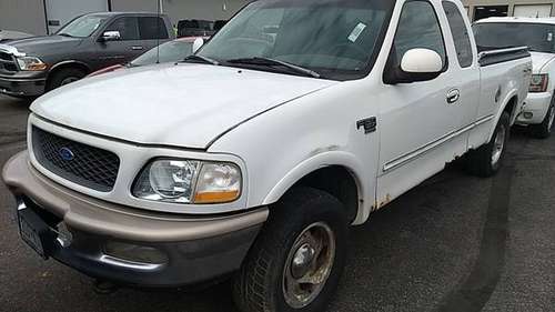 **ARE YOU READY FOR WINTER??** 1998 FORD F150 4X4 for sale in West Fargo, ND