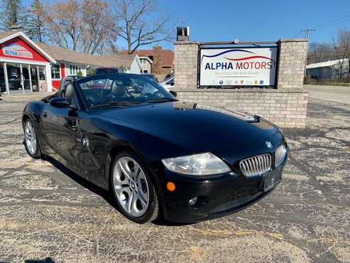 2005 BMW Z4 3.0i 2dr Roadster Convertible @ Alpha Motors - cars &... for sale in NEW BERLIN, WI