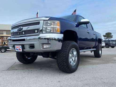 2013 CHEVROLET SILVERADO 1500 LIFTED 4X4 - cars & trucks - by dealer... for sale in Sneads Ferry, NC