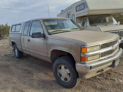 1997 Chevy Z-71s 4x4 new engine flaky trans plus parts truck - cars for sale in Ash Fork, AZ