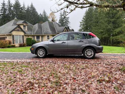 2007 Ford Focus SE Hatchback - cars & trucks - by owner - vehicle... for sale in Vancouver, OR