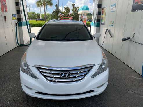 Hyundai Sonata 2011 with warranty for sale in Fort Myers, FL