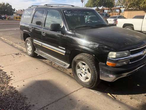 2000 Chevy Tahoe - cars & trucks - by owner - vehicle automotive sale for sale in Phoenix, AZ