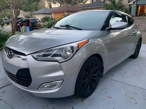 **Hyundai Veloster S**(low miles) - cars & trucks - by owner -... for sale in Altamonte Springs, FL