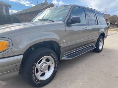 Mercury Mountaineer - cars & trucks - by owner - vehicle automotive... for sale in Fort Worth, TX