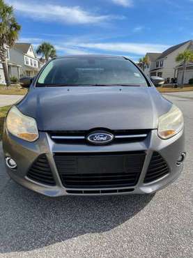 Well kept Ford focus - cars & trucks - by owner - vehicle automotive... for sale in Charleston Afb, SC