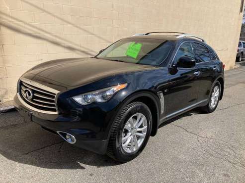 2015 Infiniti QX70 2 Owner, NO Accidents listed, navigation AWESOME for sale in Peabody, MA
