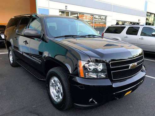 2007 Chevrolet Chevy Suburban LT 1500 4dr SUV 4WD - QUALITY CARS -... for sale in CHANTILLY, District Of Columbia