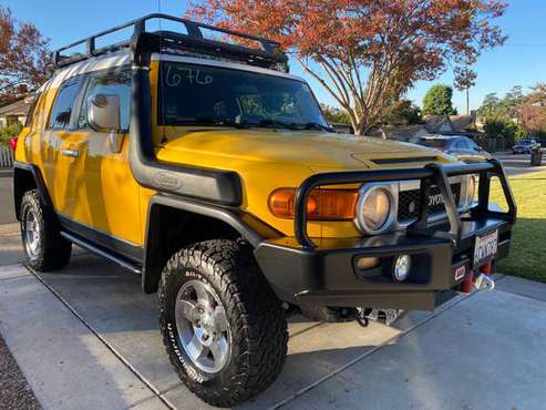 2008 Toyota FJ Cruiser Overland 4x4 85k miles 1 Owner - cars &... for sale in Valley Village, CA