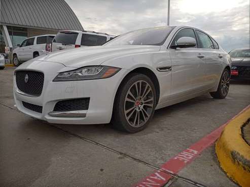 *2017* *Jaguar* *XF* *35t Prestige RWD* - cars & trucks - by dealer... for sale in Houston, TX