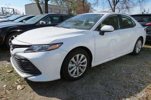 2020 Toyota Camry LE - cars & trucks - by dealer - vehicle... for sale in Monroe, LA