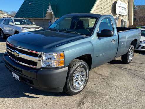 2011 Chevrolet Silverado 2 Door 4x4 V8 8 foot bed Long Box - cars & for sale in Cross Plains, WI
