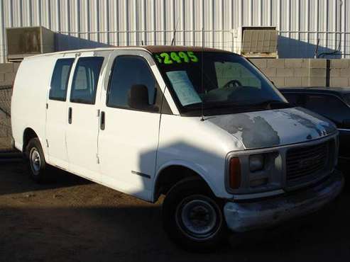 \// 2001 GMC Savana Cargo Van \// - cars & trucks - by dealer -... for sale in Phoenix, AZ