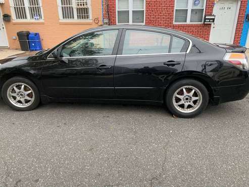 Low mileage 2012 Black Nissan Altima for sale in Saint albans, NY
