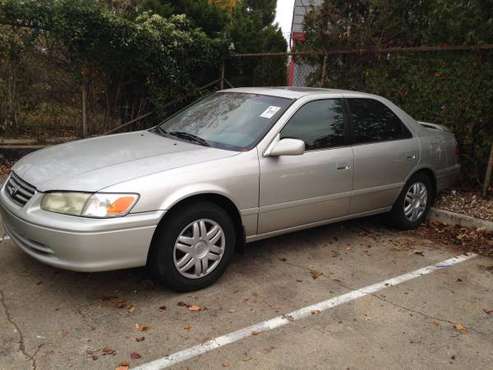 NICE 2001 TOYOTA CAMRY LE 4CYL A/T NICE TIRES NO RUST CLEAN TITLE -... for sale in Indianapolis, IN