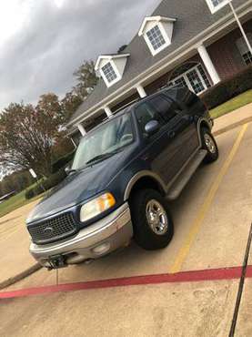 2001 Ford Expedition - cars & trucks - by owner - vehicle automotive... for sale in Marshall, TX