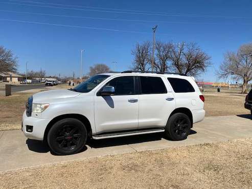 3, 500 DOWN 2010 TOYOTA SEQUOIA SR5 PLATINUM 4WD ! - cars for sale in Lubbock, TX