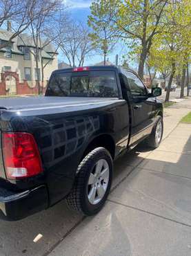 Dodge 2012 Ram 1500 Sport 5 7 hemming short box - - by for sale in Chicago, WI