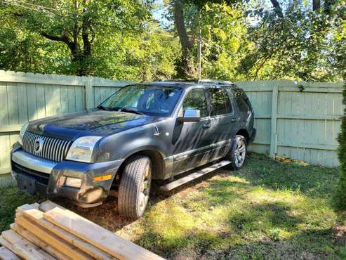 Mercury mountaineer - cars & trucks - by owner - vehicle automotive... for sale in Chicago heights, IL