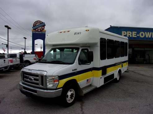 2012 Ford Econoline Commercial Cutaway E-350 Super Duty 138 5-Spd... for sale in Bethany, OK