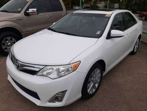 2012 TOYOTA CAMRY XLE - cars & trucks - by dealer - vehicle... for sale in Memphis, MS