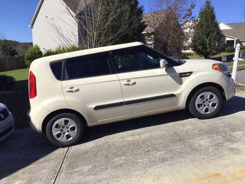 2012 Kia Soul Automatic 94K miles - cars & trucks - by owner -... for sale in Dacula, TN