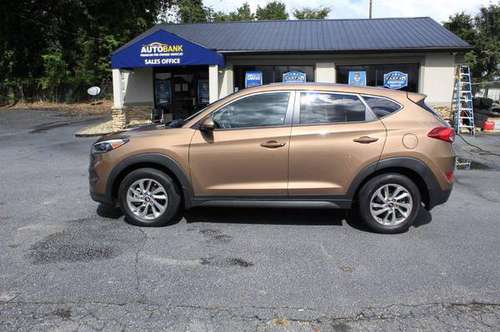 2016 HYUNDAI TUCSON SE SUV FWD - EZ FINANCING! FAST APPROVALS! -... for sale in Greenville, SC