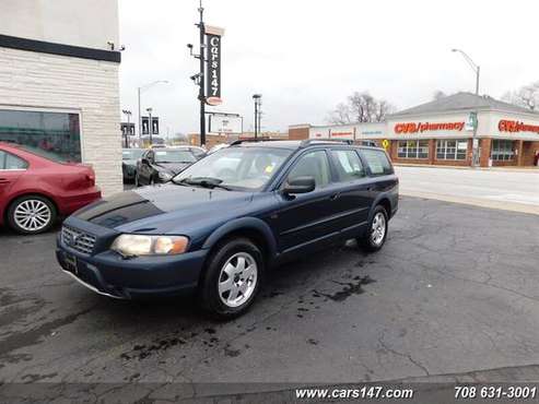 2001 Volvo V70 XC - cars & trucks - by dealer - vehicle automotive... for sale in Midlothian, IL