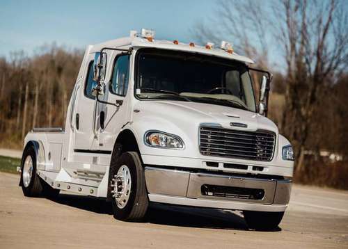 2009 FREIGHTLINER CUMMINS SPORTCHASSIS - cars & trucks - by dealer -... for sale in Bloomington, CO