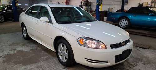 2009 Chevy Impala Lt - cars & trucks - by dealer - vehicle... for sale in Lansing, MI