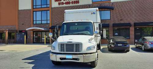2013 Freightliner m2 106 - 24 moving truck - - by for sale in Raleigh, NC