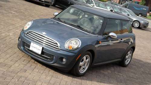 2011 MINI Cooper SPORT ** FOR SALE ** By CARSKC.COM - cars & trucks... for sale in Overland Park, MO