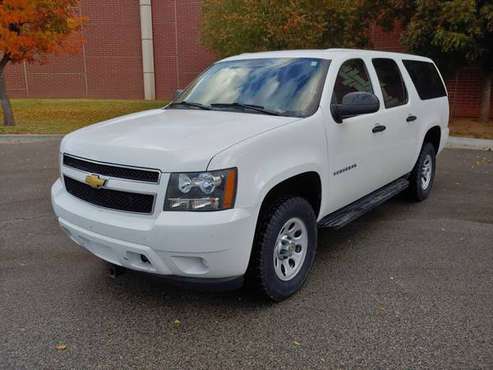 2013 CHEVROLET SUBURBAN 4X4 ONLY 64,982 MILES! 3RD ROW! CLEAN... for sale in Norman, TX