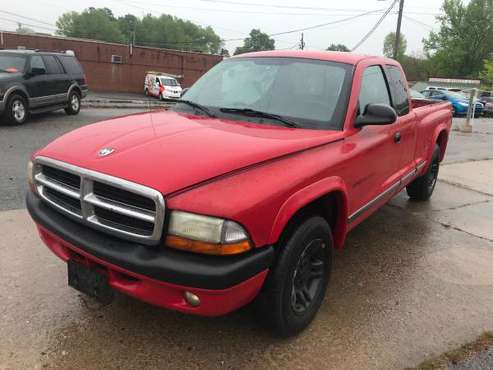 2002 DODGE DAKOTA EXT CAB 2D 2WD V6 AUTOMATIC 105 000 MILES - cars & for sale in Thomasville, NC