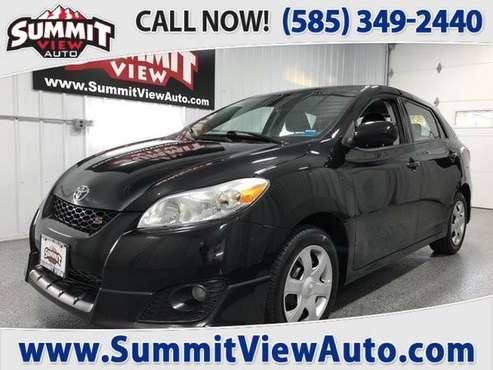 2010 TOYOTA Matrix S * Compact Hatchback * AWD * Clean Carfax ... -... for sale in Parma, NY