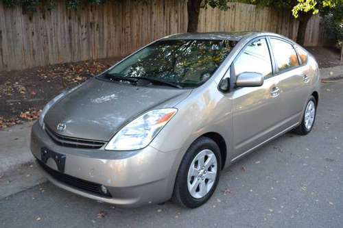 2005 TOYOTA PRIUS😄 *CLEAN TITLE*SMOGGED*REGISTERED* - cars & trucks... for sale in Sacramento , CA