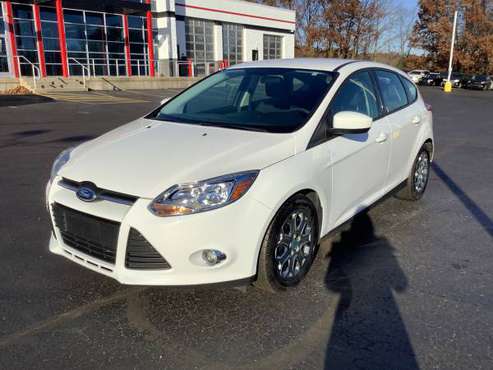 2012 Ford Focus SE! Nice! Low Miles! - cars & trucks - by dealer -... for sale in Ortonville, MI
