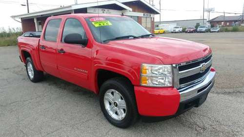 2010 CHEVY SILVERADO CREW CAB 4X4 - cars & trucks - by dealer -... for sale in ST CLAIRSVILLE, WV
