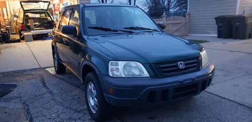 2001 Honda CRV - 4WD - $3,000 OBO - cars & trucks - by owner -... for sale in Whitewater, WI