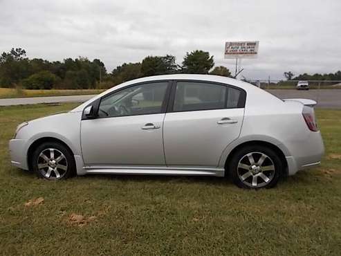 Nice 2011 Nissan Sentra - cars & trucks - by dealer - vehicle... for sale in Horse Cave, KY