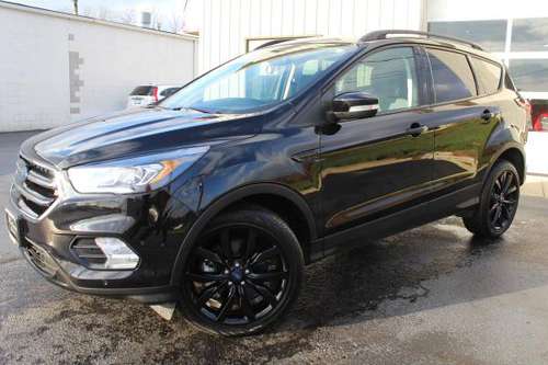 2019 Ford Escape Titanium - cars & trucks - by dealer - vehicle... for sale in REYNOLDSBURG, OH