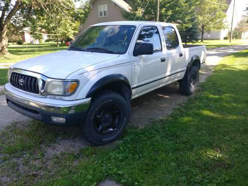 2004 Toyota Tacoma Prerunner for sale in Craigville, IN