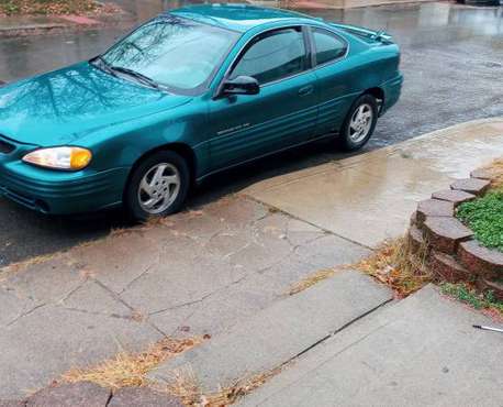*** 2000 pontiac grand am 75K ACTUAL MILES ....$1600 ** - cars &... for sale in Columbus, OH