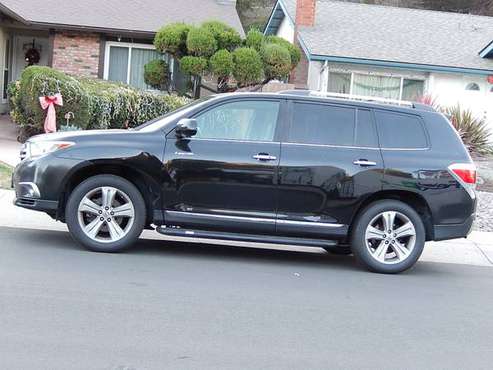 2011 Toyota Highlander Limited 7 seats, DVD/NAV - cars & trucks - by... for sale in San Diego, CA