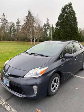 2013 Toyota Prius (80,710 miles) - cars & trucks - by owner -... for sale in Eugene, OR