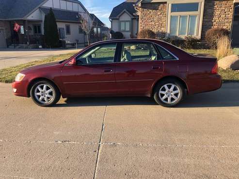 2002 Toyota Avalon XLS - cars & trucks - by owner - vehicle... for sale in URBANDALE, IA