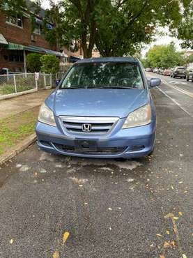 Honda Odyssey 2006 - cars & trucks - by owner - vehicle automotive... for sale in Bronx, NY