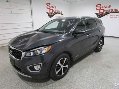 2017 KIA SORENTO EX AWD - cars & trucks - by dealer - vehicle... for sale in Des Moines, IA