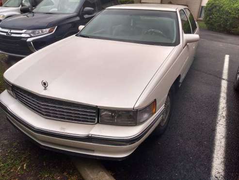 95 cadillac deville 2000 or trade for sale in Columbus, IN